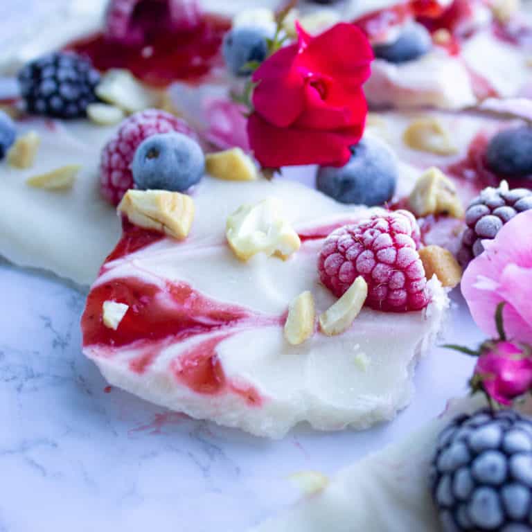 Frozen Yogurt Bark