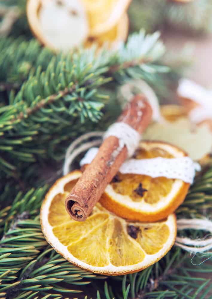 9 tips for enjoying a peaceful and intention holiday season