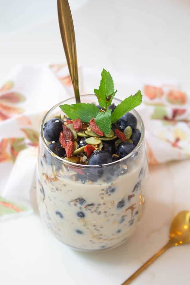 Blueberry Banana Overnight Oats